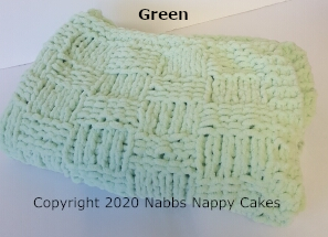 Knitted Chunky Blanket Green